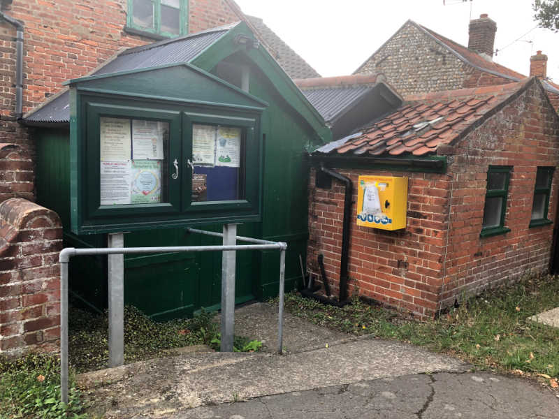 Knapton Defibrillator