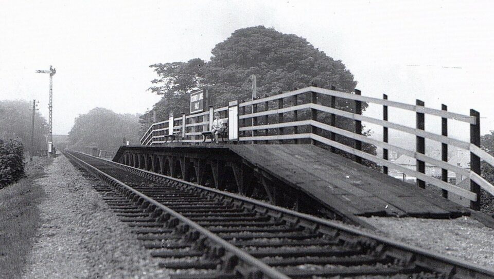 Cromer Links looking towards Roughton Road Junction tunnel ahead
