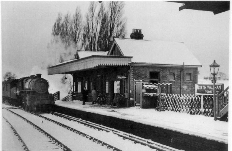 North Walsham Town station - train approaching engine No 43158