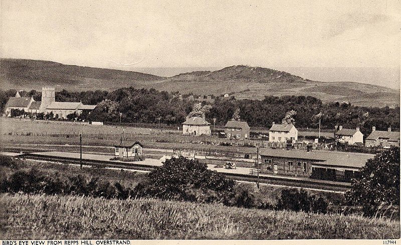 Overstrand-1900s-Old-postcard Overstrand from Repps Hill 1900s Old postcard