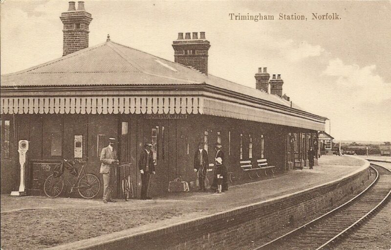 Trimingham-railway-station-early-1900s-postcard-Author-Battson-Cromer-e1628791669716-800×511 Trimingham Railway Station around 1900